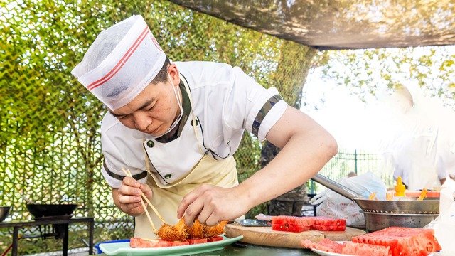 习近平对西藏日喀则市吉隆县遭受泥石流